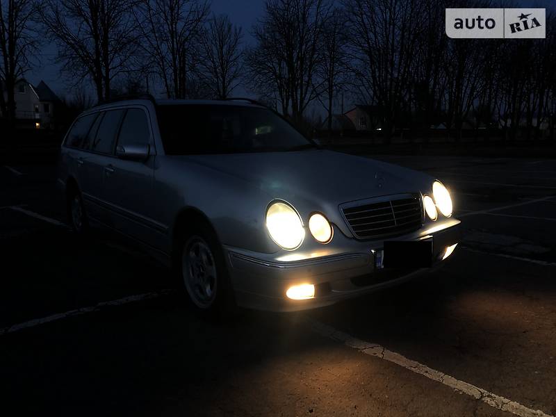 Універсал Mercedes-Benz E-Class 2001 в Житомирі