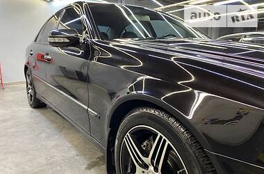 Седан Mercedes-Benz E-Class 2007 в 