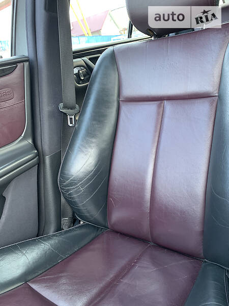 Седан Mercedes-Benz E-Class 2000 в Чернівцях