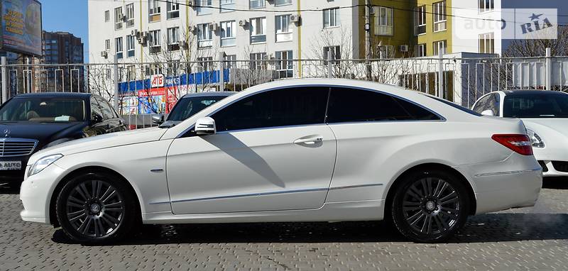Купе Mercedes-Benz E-Class 2010 в Одесі