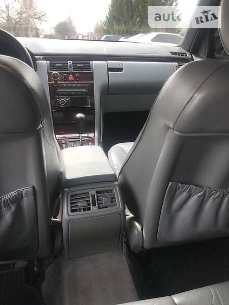 Седан Mercedes-Benz E-Class 1996 в Кропивницькому
