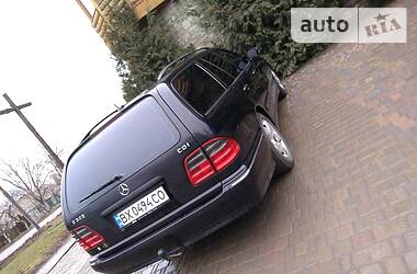 Універсал Mercedes-Benz E-Class 2000 в 