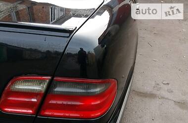 Седан Mercedes-Benz E-Class 2001 в 