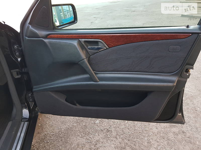 Седан Mercedes-Benz E-Class 1997 в Хмельницькому фото 64 Седан Mercedes-Benz E-Class 1997 в Хмельницькому