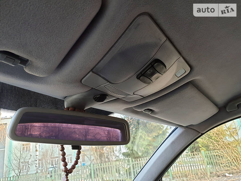 Седан Mercedes-Benz E-Class 2001 в Тернополі