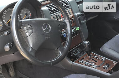 Седан Mercedes-Benz E-Class 2002 в 