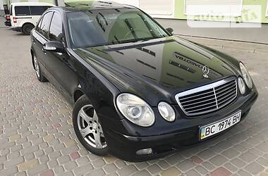 Седан Mercedes-Benz E-Class 2003 в 