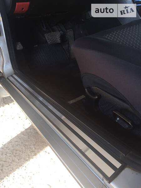 Седан Mercedes-Benz E-Class 1995 в Сваляві фото 58 Седан Mercedes-Benz E-Class 1995 в Сваляві