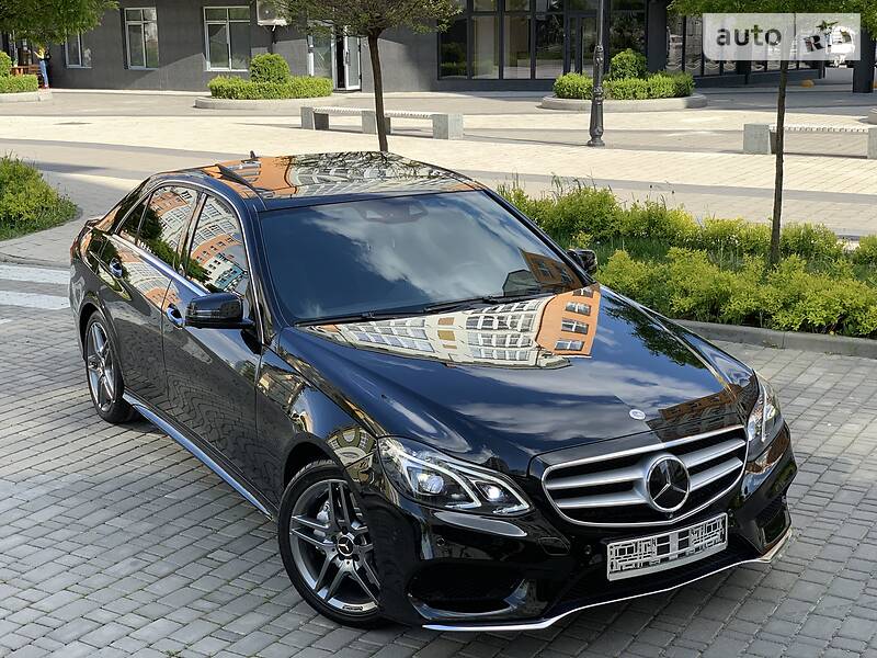 Седан Mercedes-Benz E-Class 2014 в Ивано-Франковске