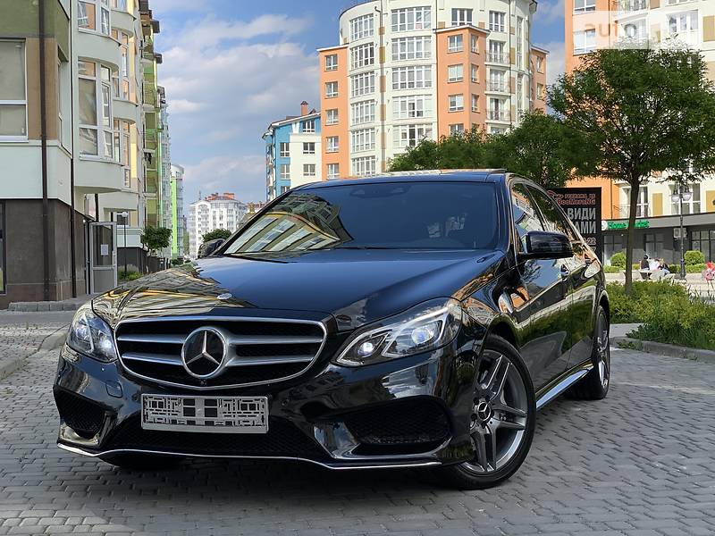 Седан Mercedes-Benz E-Class 2014 в Ивано-Франковске