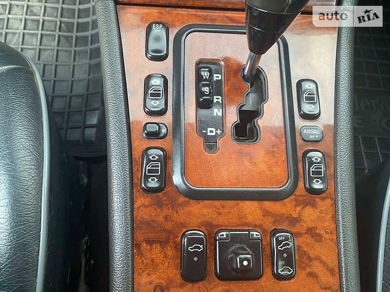 Седан Mercedes-Benz E-Class 2000 в Коломиї