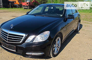 Mercedes-Benz E-Class 2011