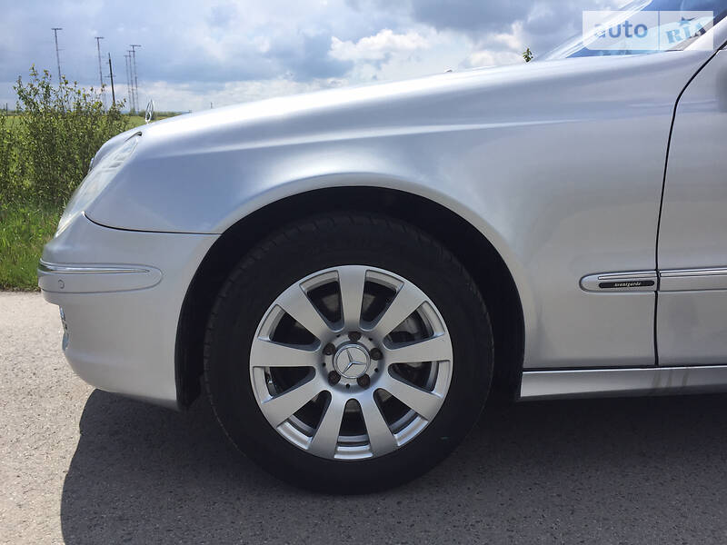 Седан Mercedes-Benz E-Class 2007 в Львові фото 26 Седан Mercedes-Benz E-Class 2007 в Львові