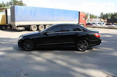 Седан Mercedes-Benz E-Class 2011 в Харькове