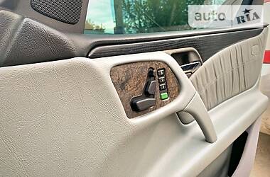 Седан Mercedes-Benz E-Class 1999 в 