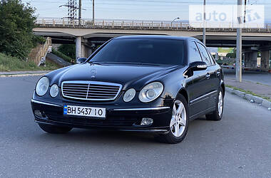 Седан Mercedes-Benz E-Class 2004 в 
