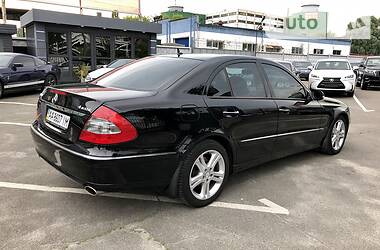 Седан Mercedes-Benz E-Class 2008 в Киеве