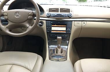 Седан Mercedes-Benz E-Class 2008 в Киеве