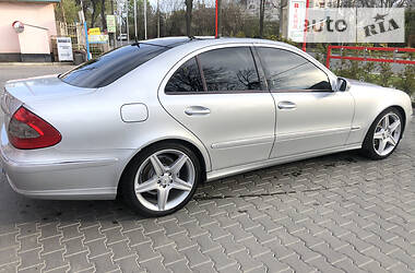 Седан Mercedes-Benz E-Class 2007 в Виннице