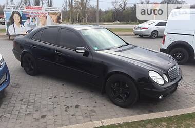 Седан Mercedes-Benz E-Class 2006 в 