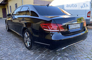 Седан Mercedes-Benz E-Class 2015 в 