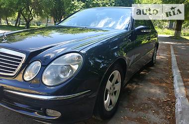 Седан Mercedes-Benz E-Class 2005 в 