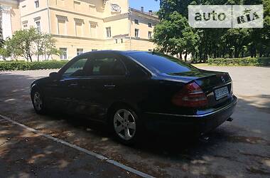 Седан Mercedes-Benz E-Class 2005 в 
