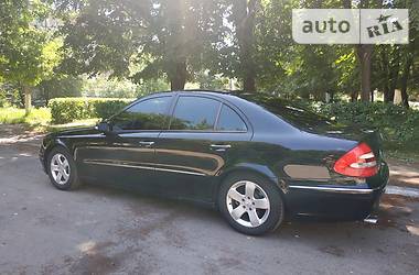 Седан Mercedes-Benz E-Class 2005 в 