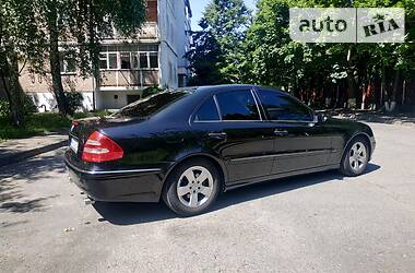 Седан Mercedes-Benz E-Class 2005 в 