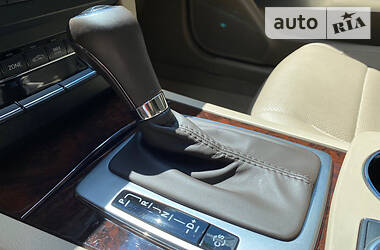 Купе Mercedes-Benz E-Class 2010 в 