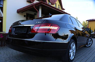 Седан Mercedes-Benz E-Class 2010 в 