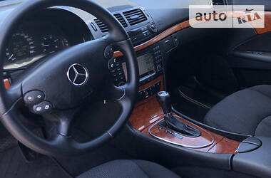 Седан Mercedes-Benz E-Class 2007 в 