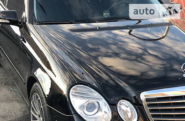 Седан Mercedes-Benz E-Class 2007 в 