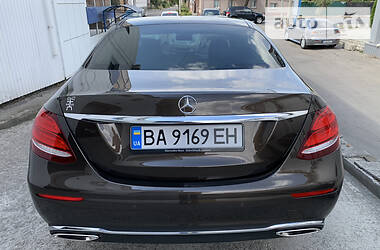 Седан Mercedes-Benz E-Class 2016 в Кропивницком