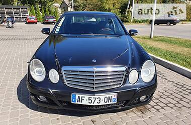 Седан Mercedes-Benz E-Class 2008 в Львове