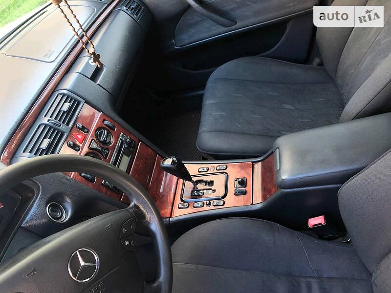 Седан Mercedes-Benz E-Class 1999 в Києві фото 6 Седан Mercedes-Benz E-Class 1999 в Києві