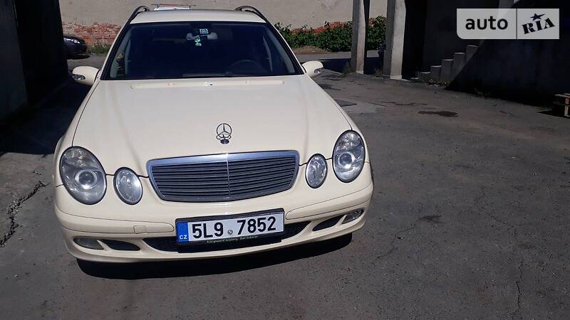 Универсал Mercedes-Benz E-Class 2006 в Хусте