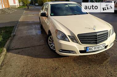 Седан Mercedes-Benz E-Class 2012 в Ковеле