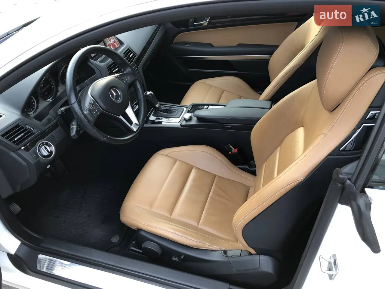 2012 Mercedes-Benz E-klasse - мініатюра 12