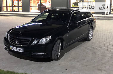 Mercedes-Benz E-Class 2011