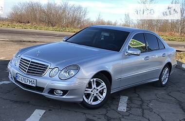 Седан Mercedes-Benz E-Class 2007 в Дрогобыче