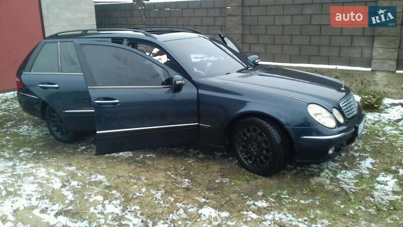 Универсал Mercedes-Benz E-Class 2003 в Сарнах