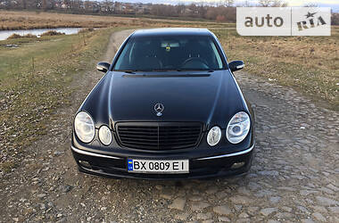 Седан Mercedes-Benz E-Class 2006 в Хмельницком