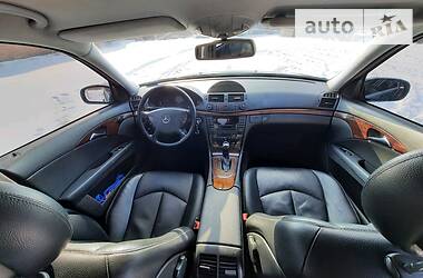 Седан Mercedes-Benz E-Class 2003 в 