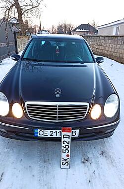 Седан Mercedes-Benz E-Class 2002 в Черновцах