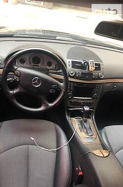 Седан Mercedes-Benz E-Class 2008 в Киеве