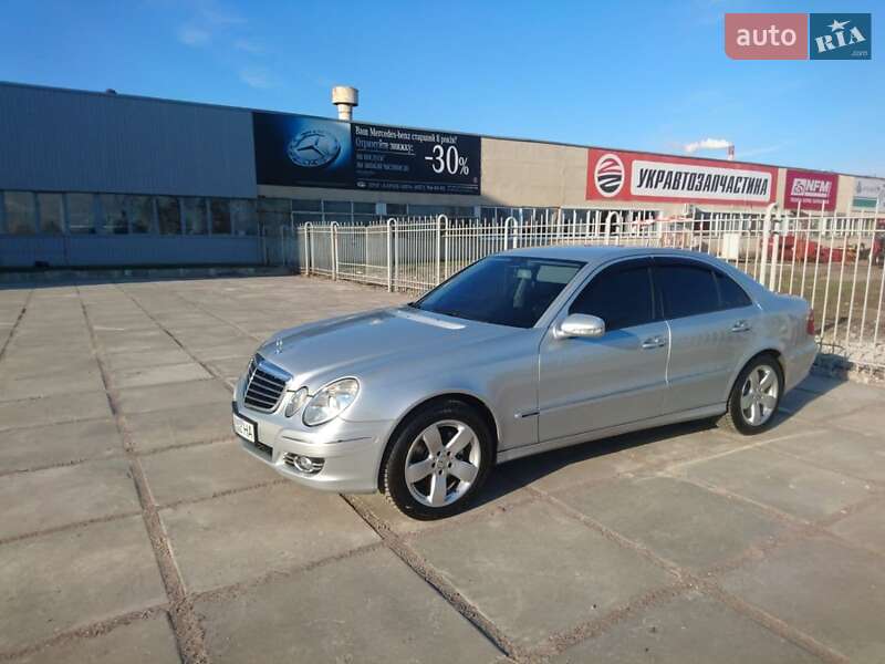 Седан Mercedes-Benz E-Class 2006 в Харькове