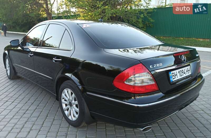 Седан Mercedes-Benz E-Class 2008 в Одессе