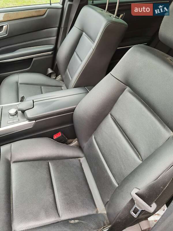 Седан Mercedes-Benz E-Class 2014 в Макарове