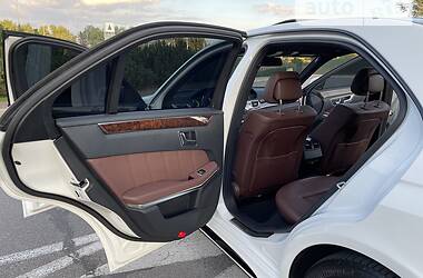 Седан Mercedes-Benz E-Class 2015 в 